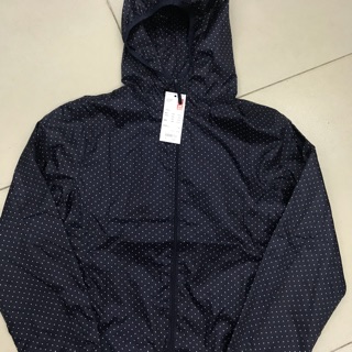 Áo khoác gió hai lớp