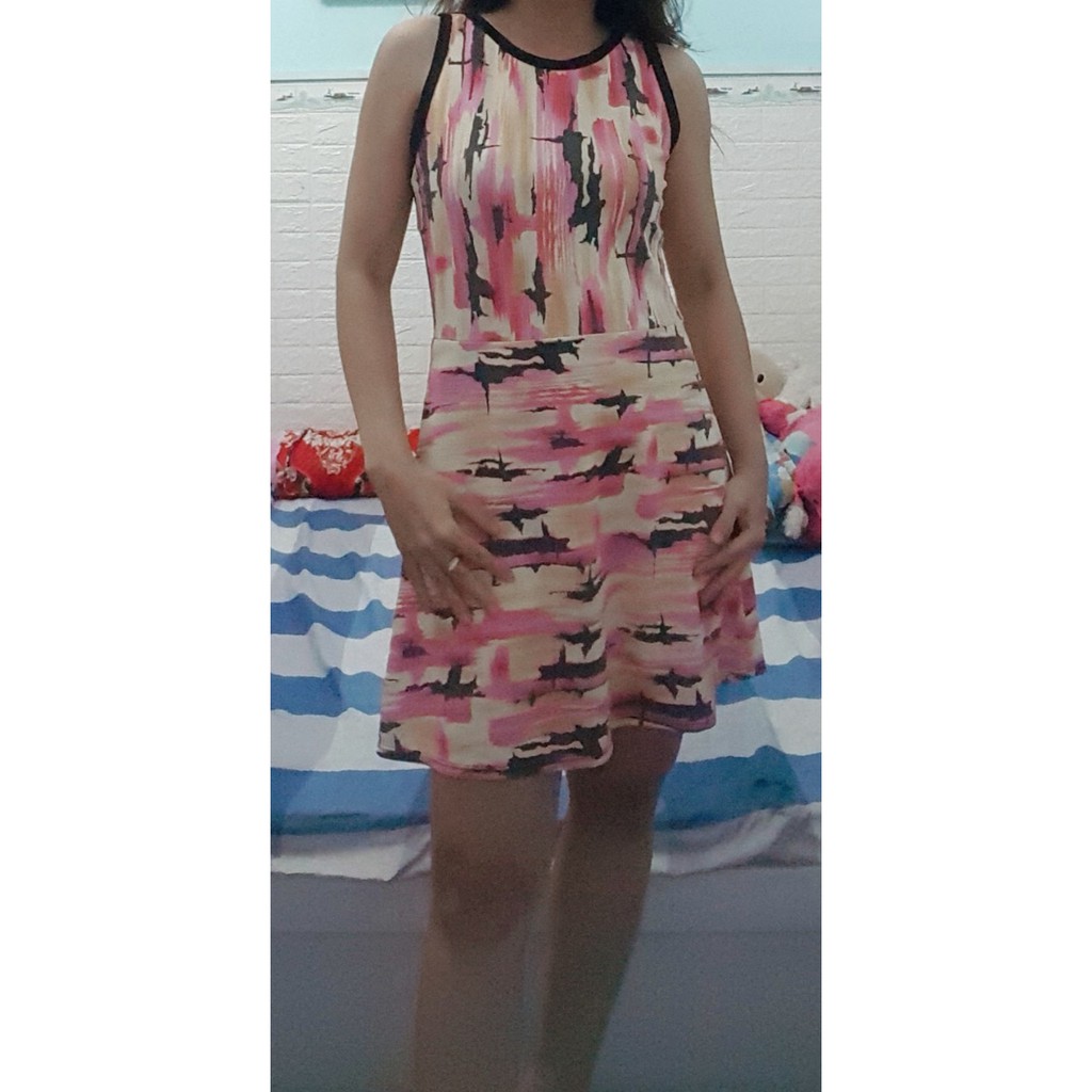 Thanh lý đầm body học tiết size S