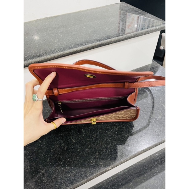 Túi xách C.O.A.C.H da thật, xách hoặc đeo chéo! size đáy 25, miệng 22! cod check ra hình