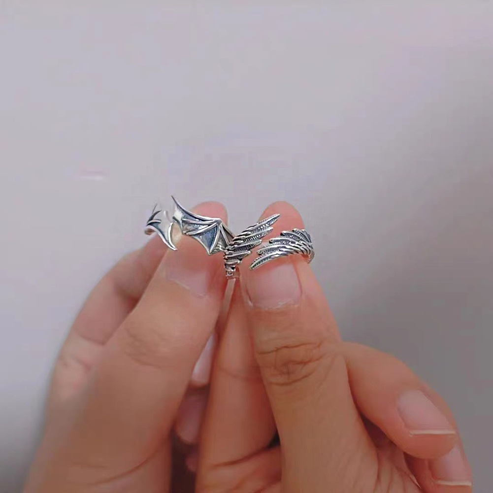 Nhẫn Đính Hôn Đôi Cánh Thiên Thần Độc Đáo Mới