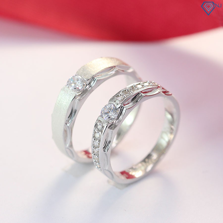 Nhẫn đôi bạc ta cao cấp AK31. Nhẫn sử dụng chất liệu bạc S925 thiết kế trẻ trung thời thượng