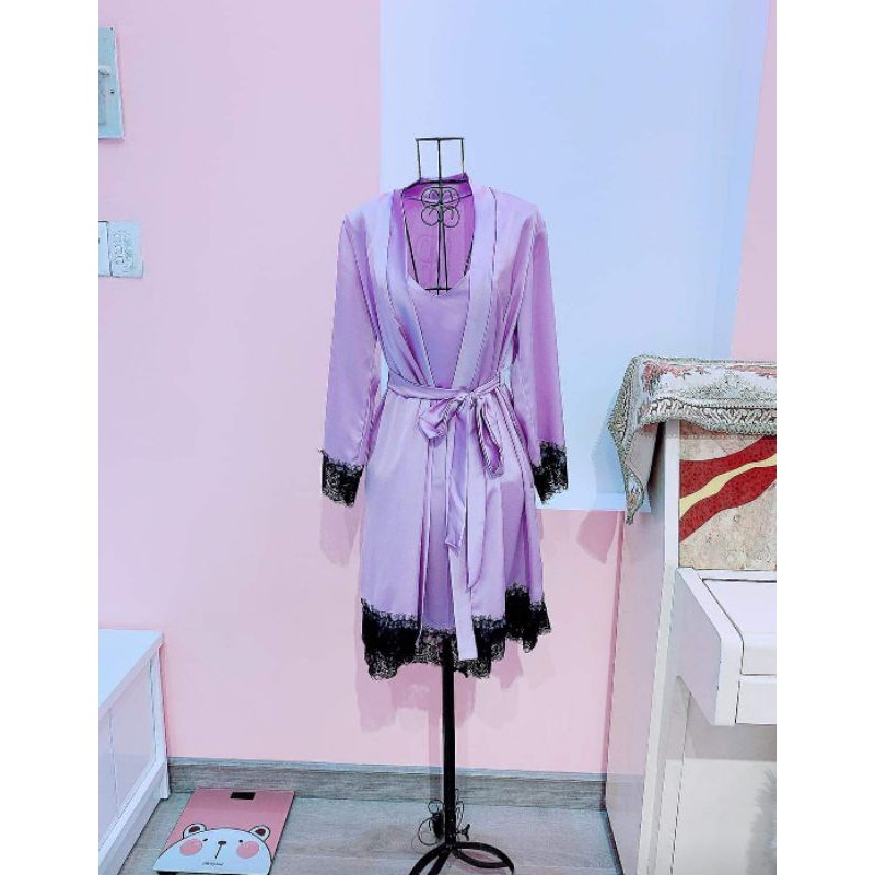 Áo choàng lụa phối ren mặc ngủ sang trọng | BigBuy360 - bigbuy360.vn