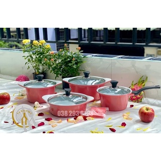 Bộ 4 nồi v-line đế từ ecoramic kích thước 18cm,20cm,22cm,24cm
