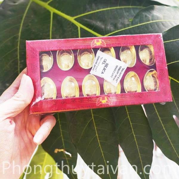 Thỏi vàng hộp 12 nén đặc có chữ chiêu lộc | BigBuy360 - bigbuy360.vn