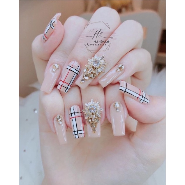 Stick trang trí móng,sticker kẻ ô vuông mới hót hít