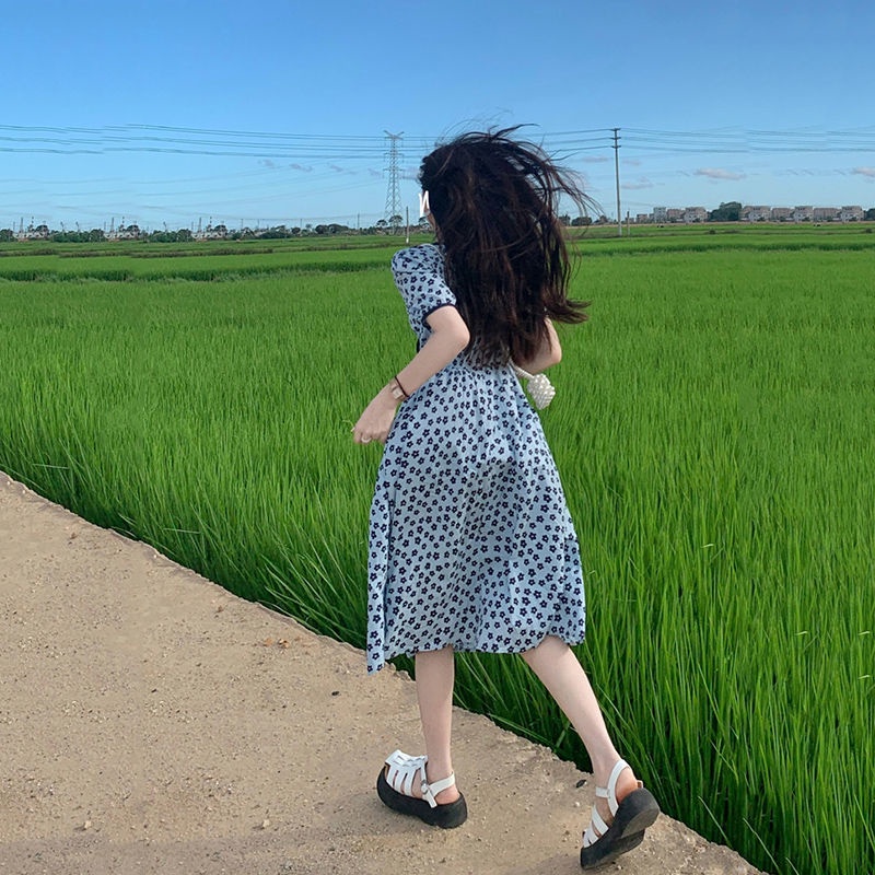 Đầm tay ngắn cổ chữ V thời trang mùa hè sành điệu cho nữ