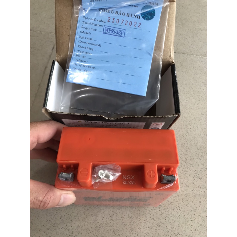 Bình Ắc Quy Xe Máy Globe WP5S-3BP 12V 6Ah Dành Cho Xe Dream, Wave, Viva, Jupiter, Sirius