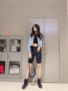 Sét áo crop quần lững áo khoác jean