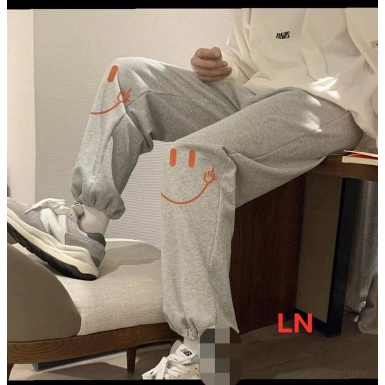 Quần ống rộng dáng jogger bo gấu Mặt Cười Đỏ In GốiChất su da cáHàng loại 1Thời trang Unisex nam nữ Thu Đông