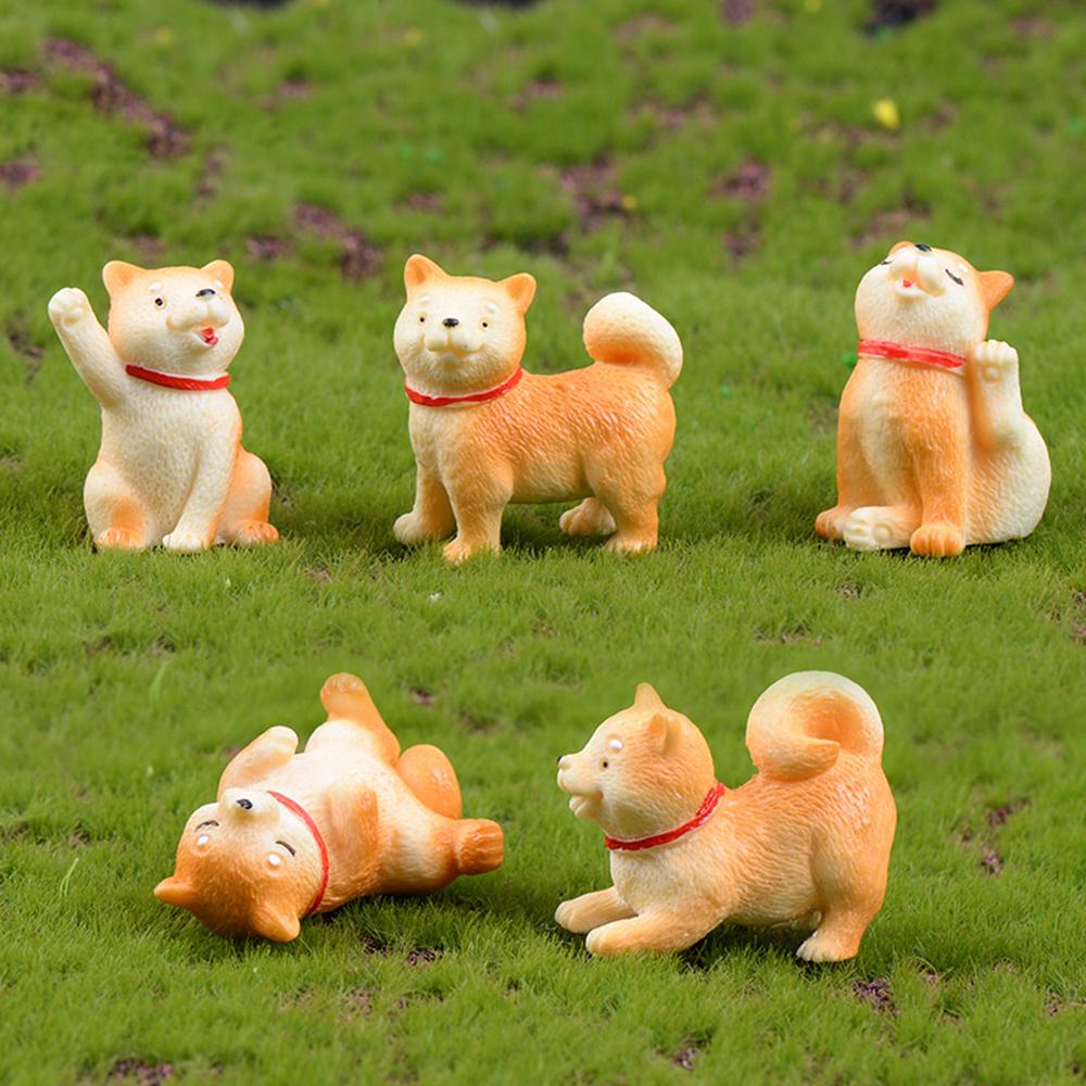 1 cún mini trang trí vườn cây cảnh