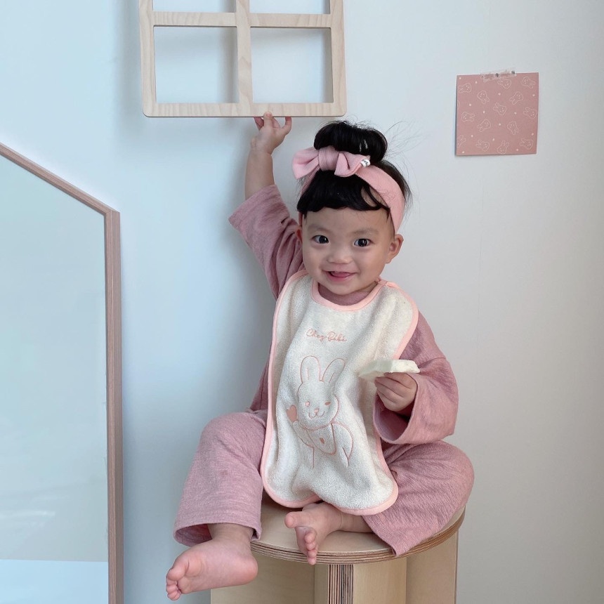 Khăn Lau Mặt Siêu Mềm Thêu Hình Gấu Dễ Thương Cho Bé