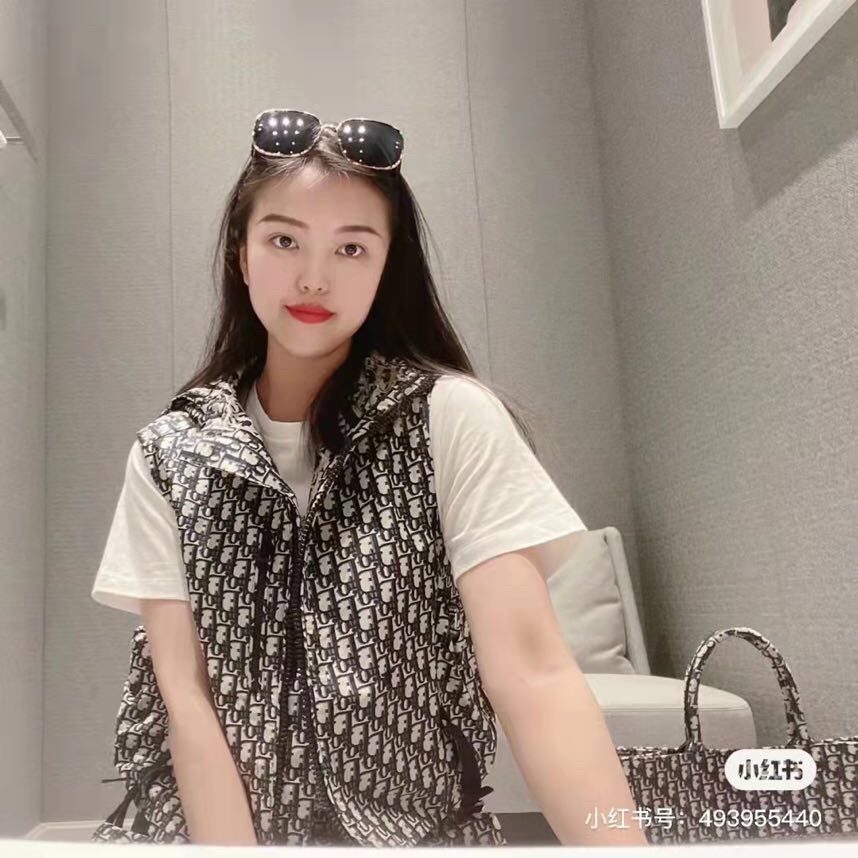 Áo khoác có mũ trùm đầu không tay họa tiết oblique thời trang cao cấp Christian Dior