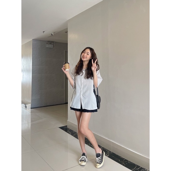 Áo sơ mi kẻ dáng basic tông màu nhẹ