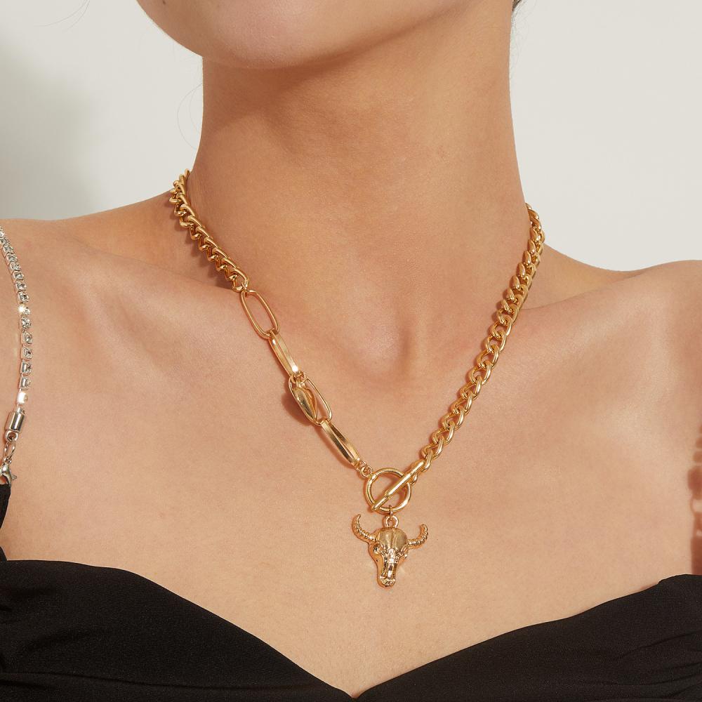 Vòng cổ Hình Đầu Bò Trái Tim Đơn Giản Thời Trang