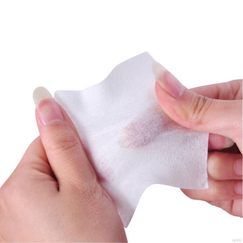 Hộp 100 khăn giấy ướt tẩy trang