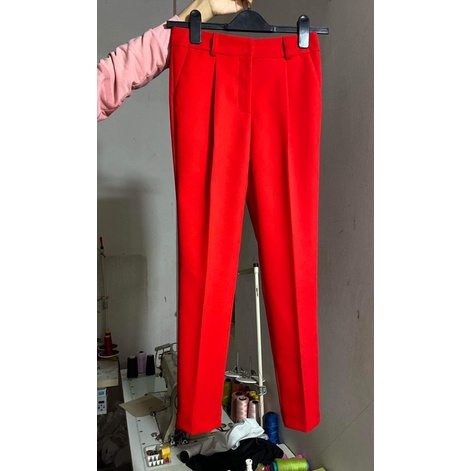 Set áo blazer đỏ kèm quần dài