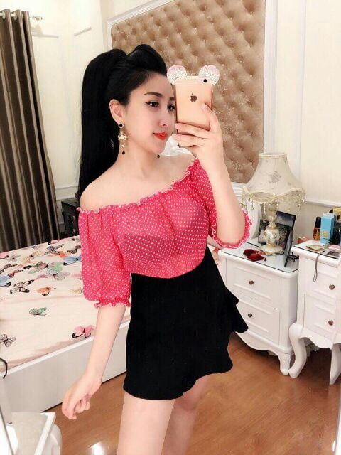 Áo bẹt vai vải voan