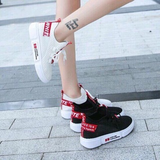 Giày off white
