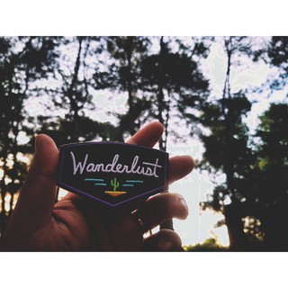 Patch dán outdoor logo wanderlust