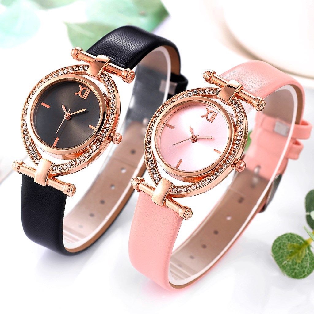 Đồng Hồ Quartz Nữ Mặt Oval Đính Hột Xoàn Dây Da Sang Trọng
