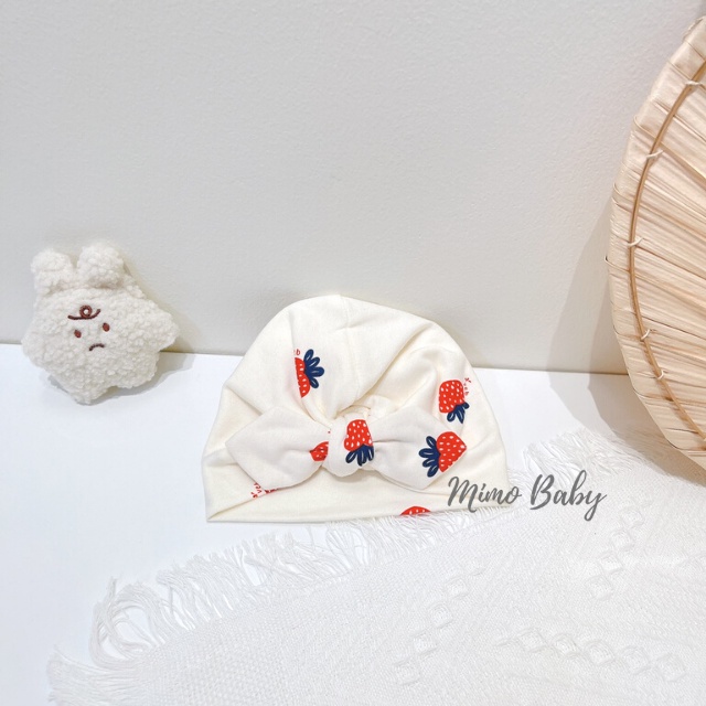 Mũ nón turban màu trắng kem họa tiết quả dâu xinh xắn cho bé MTB88 Mimo Baby