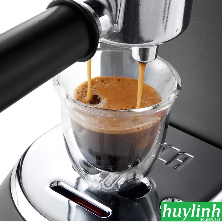 [Mã ELHAMS5 giảm 6% đơn 300K] Máy pha cà phê Delonghi EC685.BK - Chính hãng