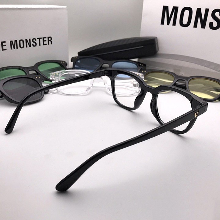 Kính mát nam nữ Hàn Quốc South side Mẫu 2 chấm