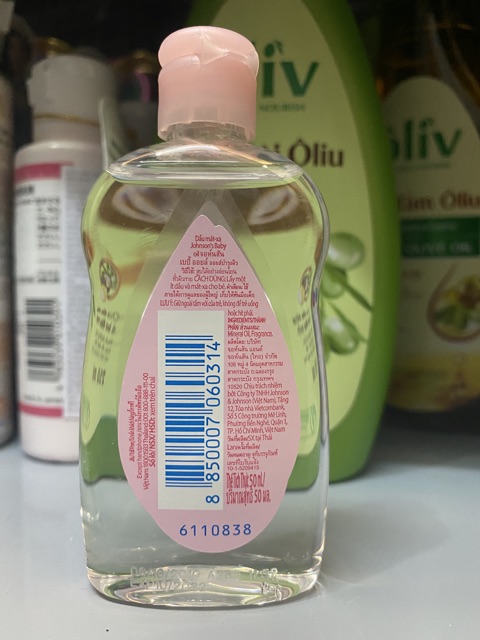 Dầu Massage Và Dưỡng Ẩm JOHNSONS Baby Oil 50ml-1301185