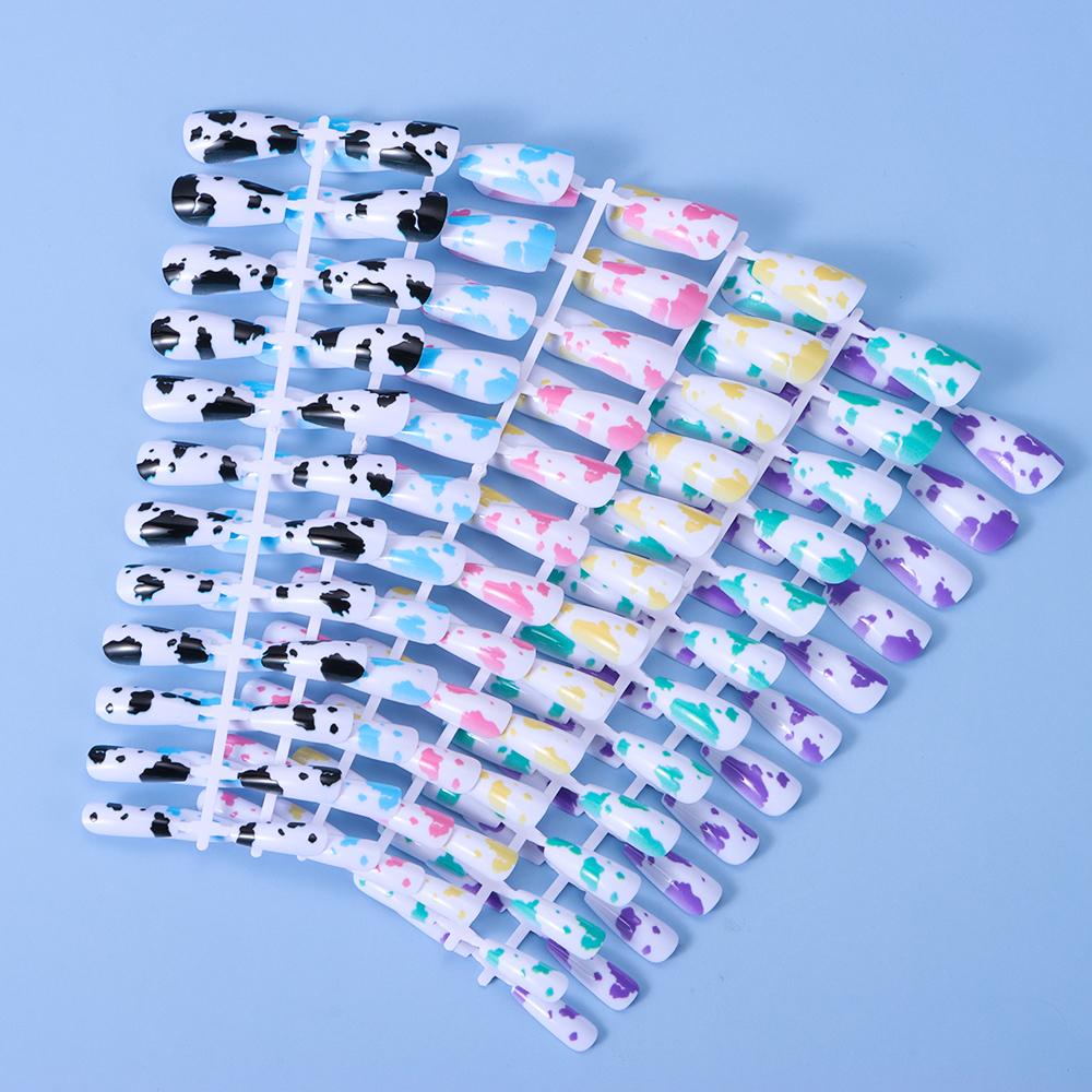 Hộp 24 Móng Tay Giả Che Phủ Toàn Diện In Họa Tiết Da Báo / Bò Sữa