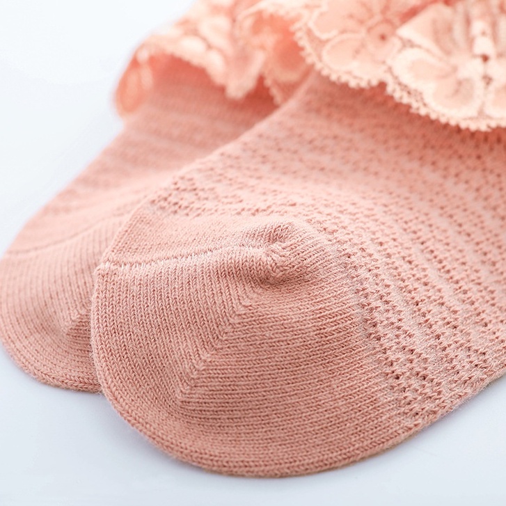 Tất cotton cổ ngắn viền ren xinh xắn cho bé gái sơ sinh
