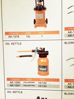 Bình châm nhớt Asaki AK1050