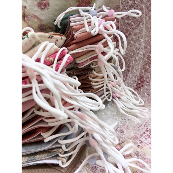 Khẩu trang vải Linen tưng chất xinh, xịn