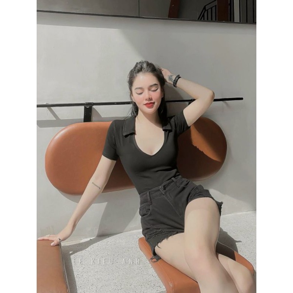 Áo Croptop Ngắn Tay Cổ Kiểu Polo LaCa, Áo Croptop Cổ Bẻ Khoét Cổ Tim Quyến Rũ