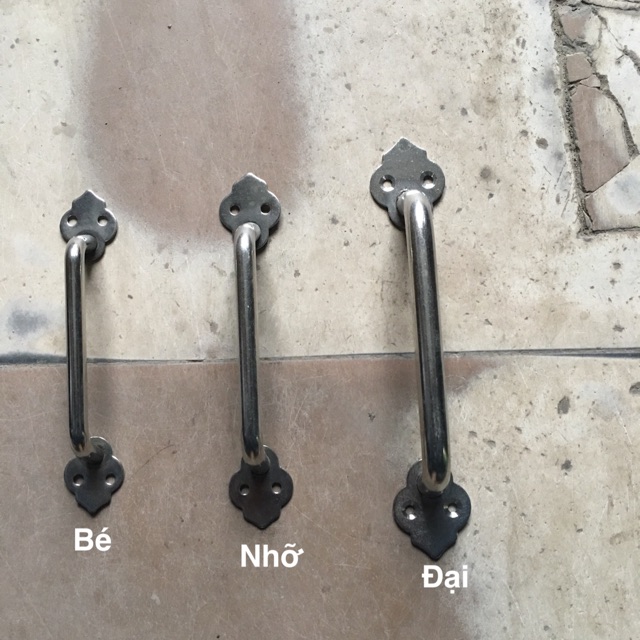 Tay tủ inox hoa văn các cỡ