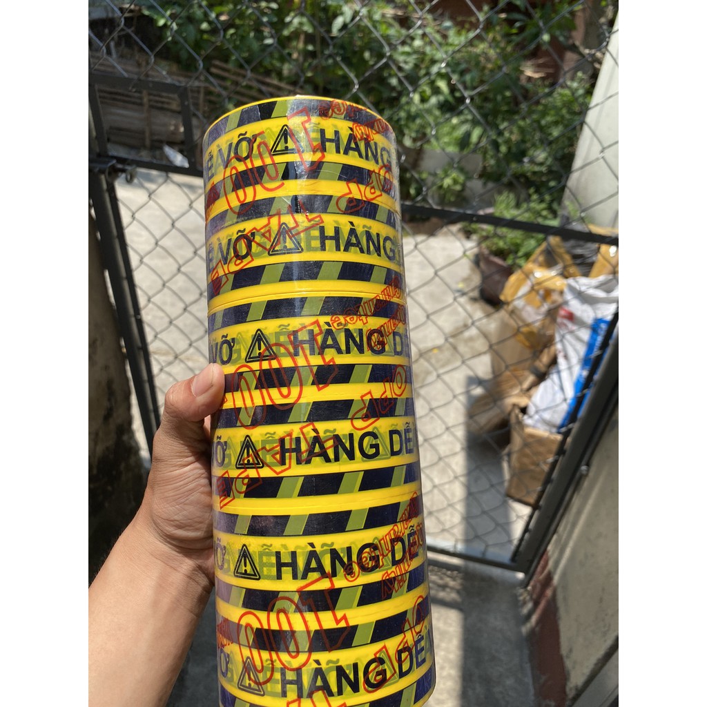 1 cuộn băng keo HÀNG DỄ VỠ loại 100yard siêu tiện lợi