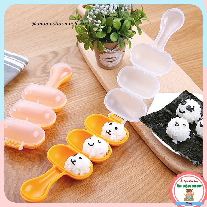 Khuôn lắc cơm cho bé tặng kèm thìa xới  Tạo hình giúp kích thích sự tò mò cho bé
