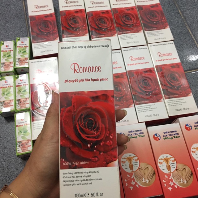 Dung dịch vệ sinh Romance