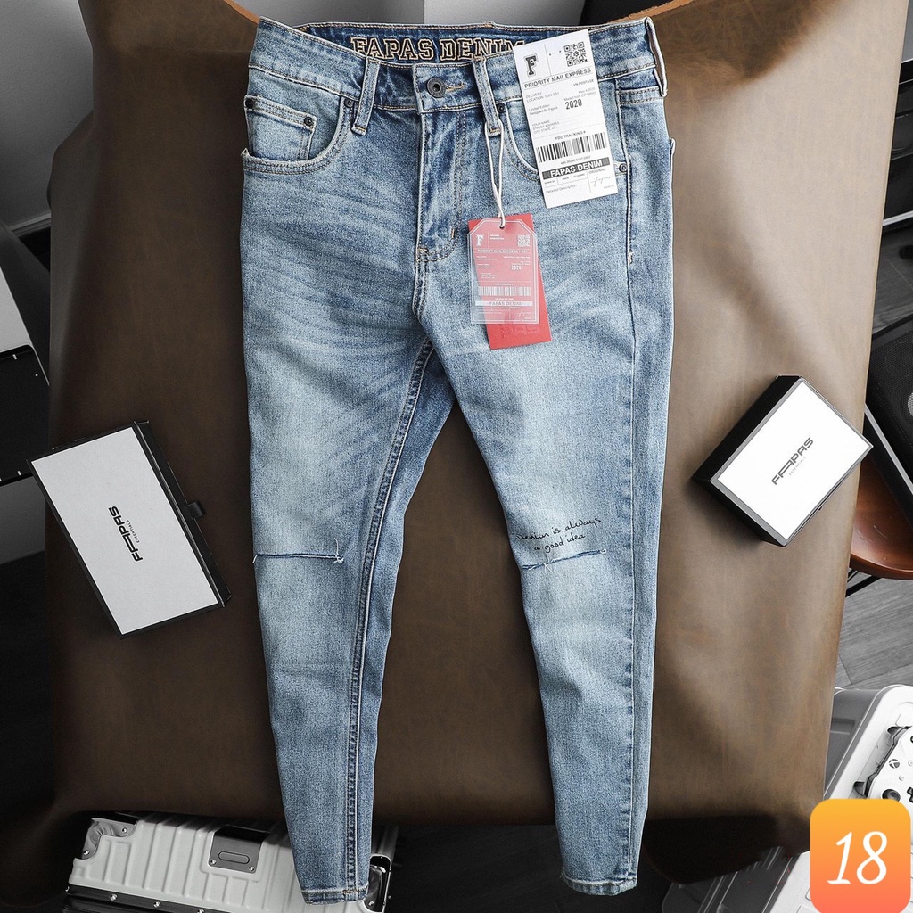 Quần jean nam rách vá màu đen đậm trơn chất liệu bò cao cấp co dãn 4 chiều form dáng skinny Q2 mẫu mới