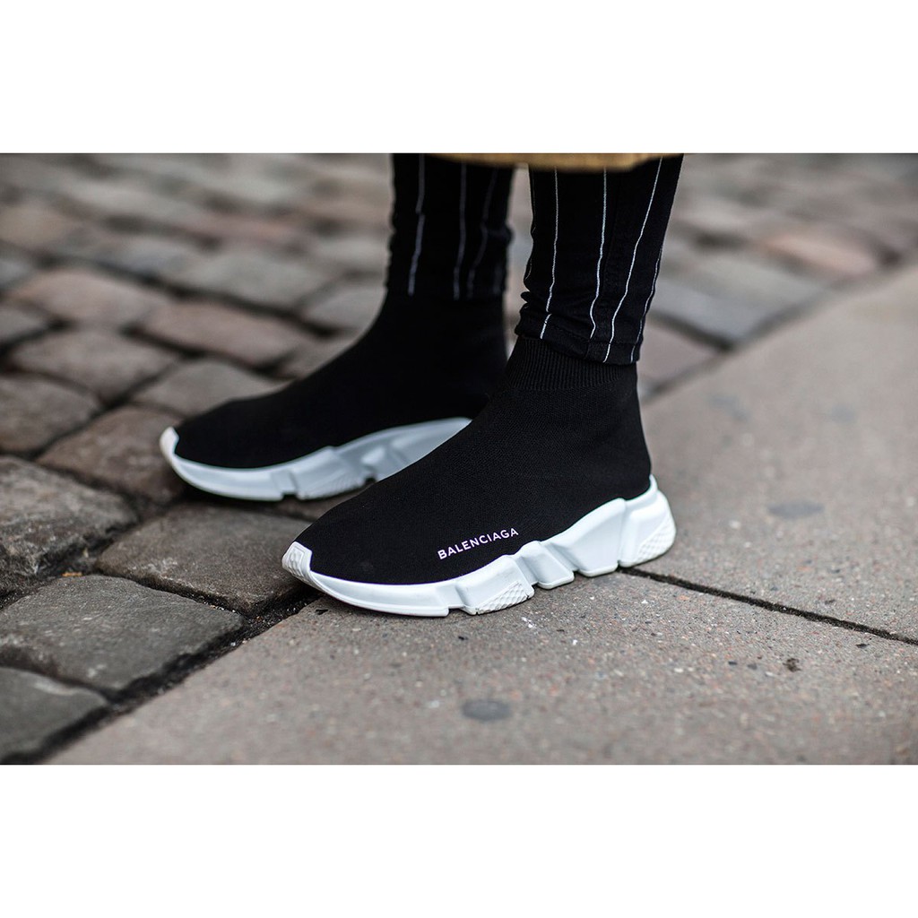 GIÀY THỂ THAO NAM NỮ CAO CỔ ĐEN ĐẾ TRẮNG | BigBuy360 - bigbuy360.vn