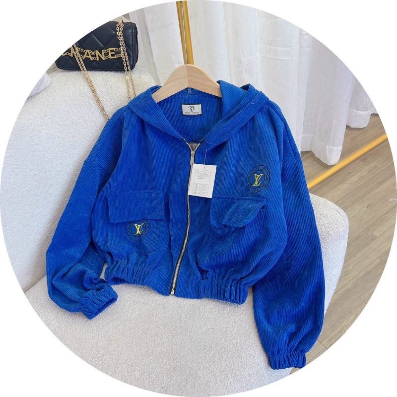 Áo khoác nhung tâm from lững thêu hoa xinh  50-78kg