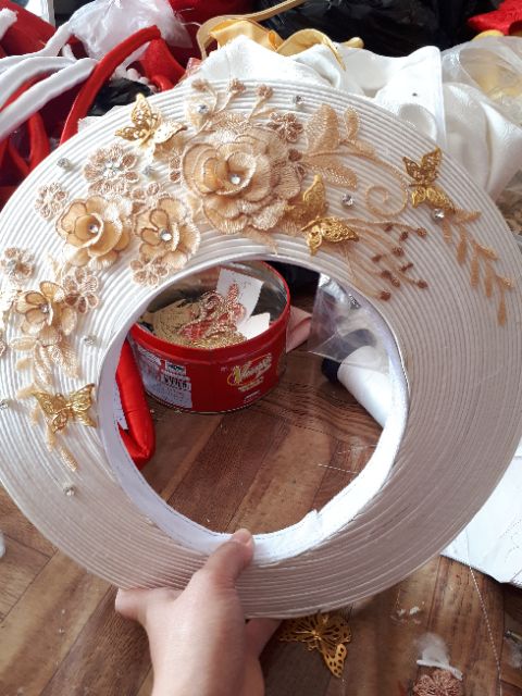 Mấn cô dâu  , mấn áo dài