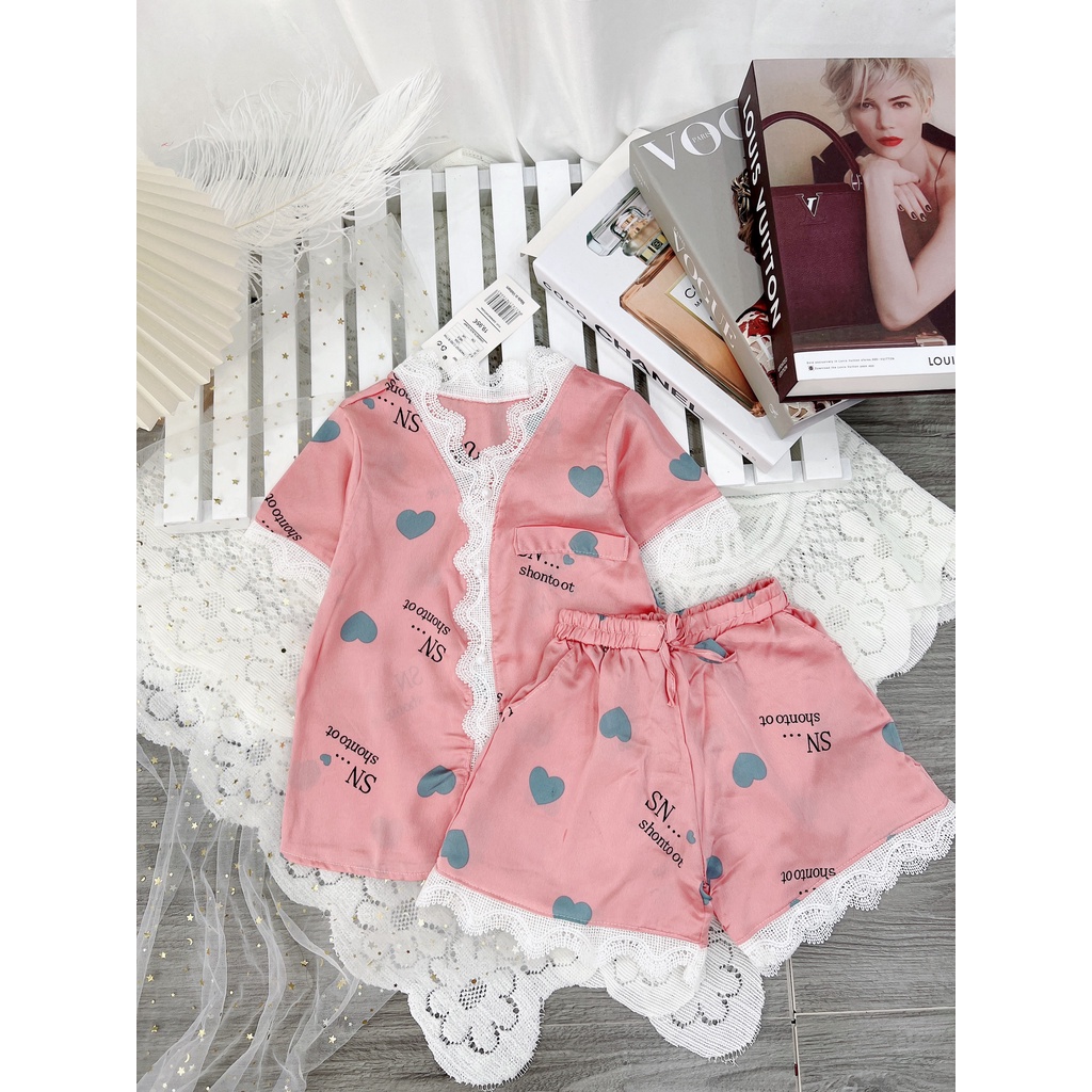 Bộ Đồ Ngủ Pijama Cho Bé Gái Cộc Tay Lụa Satin Hình Tim Phối Viền Ren - Babi mama BN22