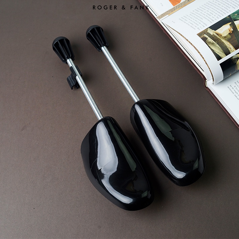 Cây Giữ Form Giày Nam Nữ Plastic Cao Cấp ROGER & FANK Freesize