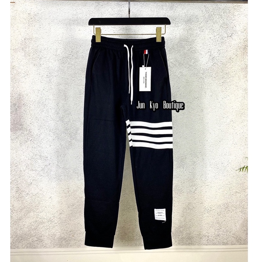 Quần nỉ thome vạch trăng đùi,quần jogger nam nữ mẫu hot trend chất dày dặn phong cách trẻ trung dễ mặc T0565