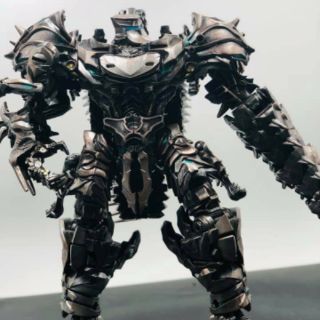 Mô hình [có sẵn] Transformers BMB LS11 Scorn