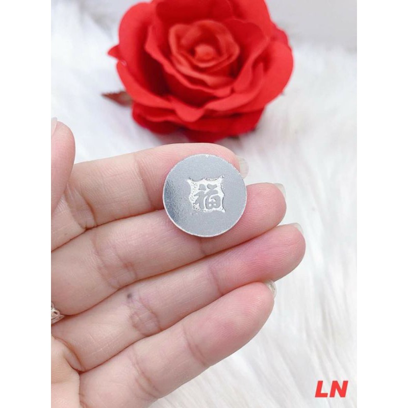 Đồng xu bạc ta đánh cảm hoặc cạo gió