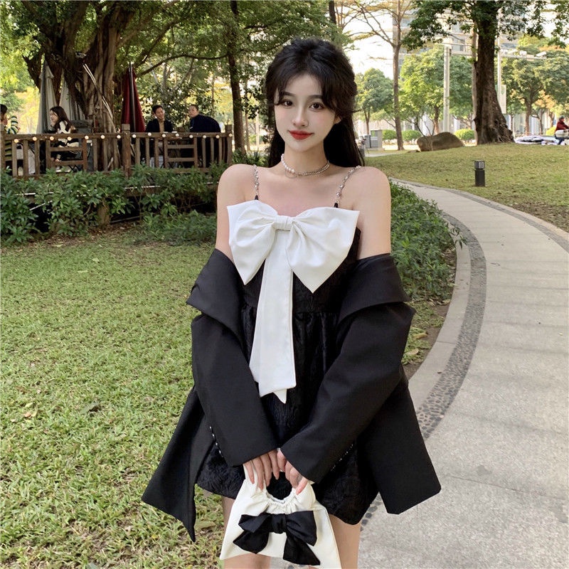 Đầm Hai Dây Phối Nơ Nhỏ Phong Cách Pháp Ngọt Ngào Thời Trang Mùa Hè Mới Dành Cho Bạn Nữ