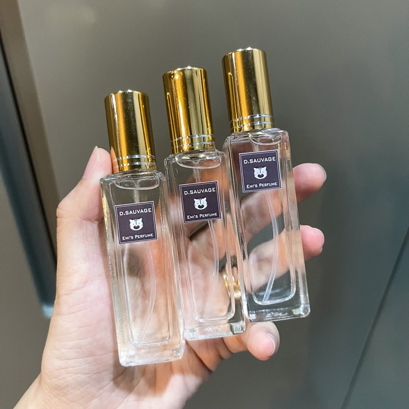 D. SAUVAGE _ EMI _ NƯỚC HOA TINH DẦU