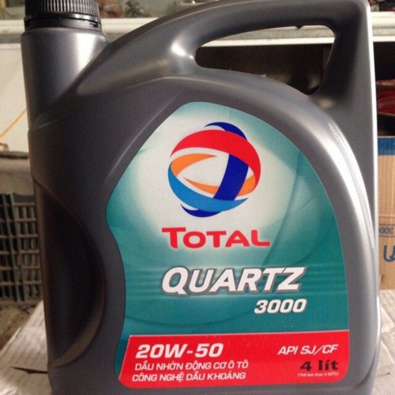 Dầu nhớt động cơ ô tô TOTAL Quartz loại đa năng