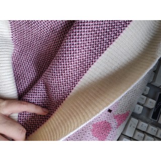 Áo len heo hồng vintage oversized